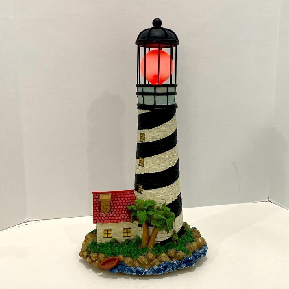 Vintage Florida Lighthouse Plays Music And Lights Up Red With Attached Cottage - Picture 3 of 11